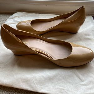 Cole Haan Women’s Patent Wedges UC - Nude Size 9